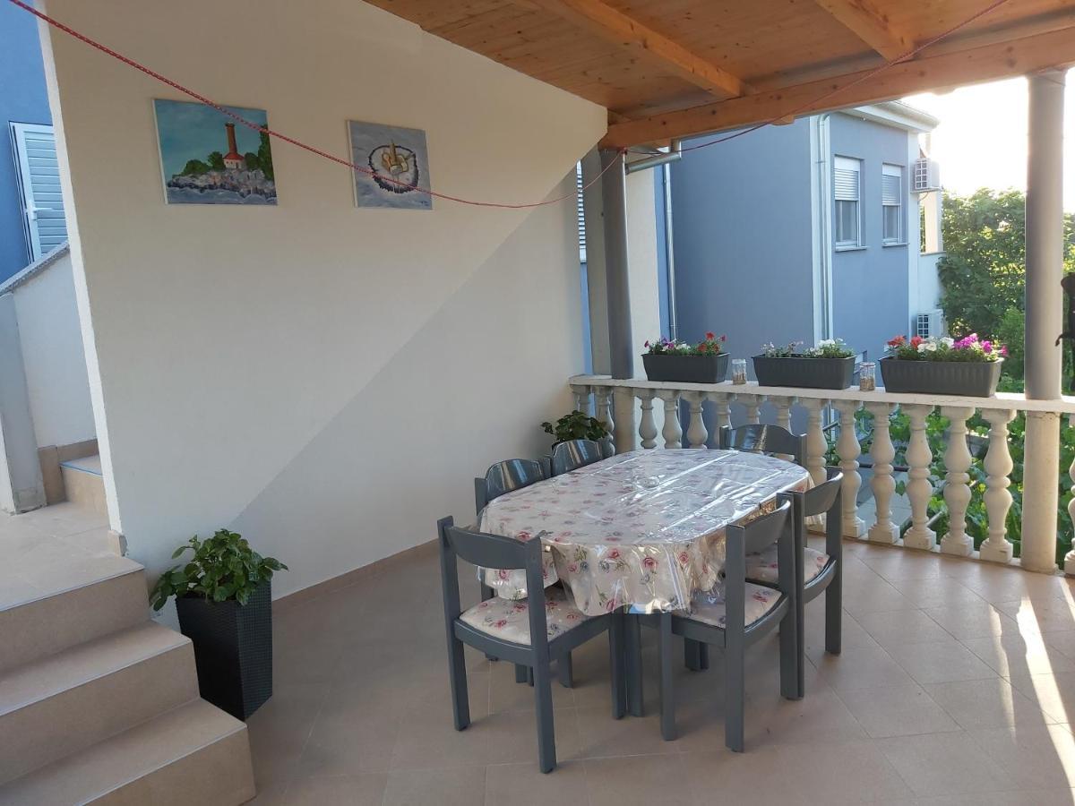 Apartman Ana Štinjan Стая снимка